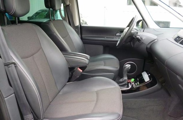 RENAULT GD ESPACE (01/10/2010) - 